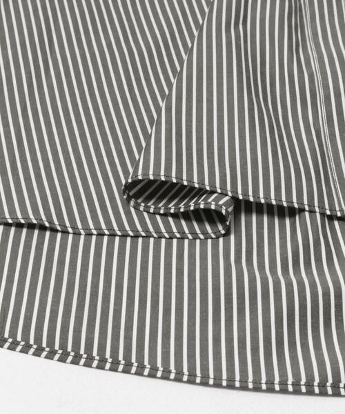 ITEMS URBANRESEARCH(アイテムズ アーバンリサーチ)の「ソデフリルノーカラーブラウス(シャツ/ブラウス・レディース・ブルー系その他/ブラック系その他/ブラック・FREE)」の16枚目の写真