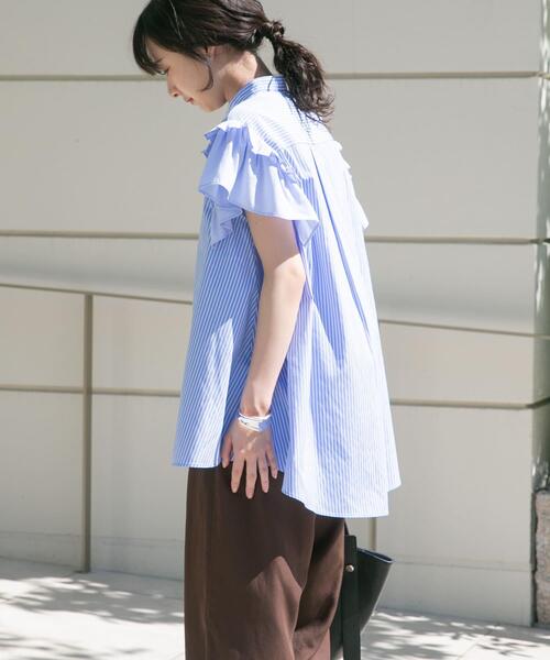 ITEMS URBANRESEARCH（アイテムズ アーバンリサーチ）の「ソデフリルノーカラーブラウス（シャツ/ブラウス・レディース・ブルー系その他/ブラック系その他/ブラック・FREE）」の4枚目の写真