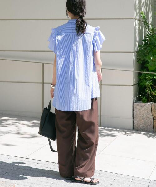 ITEMS URBANRESEARCH（アイテムズ アーバンリサーチ）の「ソデフリルノーカラーブラウス（シャツ/ブラウス・レディース・ブルー系その他/ブラック系その他/ブラック・FREE）」の5枚目の写真