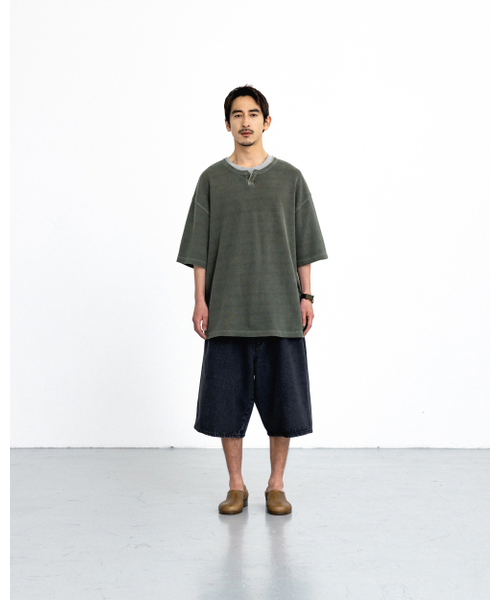 ANGLAN(アングラン)の「Denim Baggy Half Pants - Washed Black(デニムパンツ・メンズ・その他・1/2)」の3枚目の写真