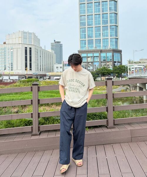 ADHOC(アドホック)の「男女共用レタリングアーチアートワークTシャツ (4 COLOR) (HC6STA4)(Tシャツ/カットソー・メンズ・ライトベージュ/オフホワイト/チャコールグレー/ブラック・90/95/100/105)」の21枚目の写真