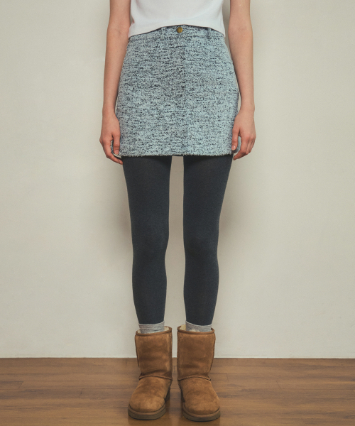 OURNOSTALGIA(アワー ノスタルジア)の「fur denim short skirt_Ice blue(スカート・レディース・スカイブルー・MEDIUM/SMALL)」の1枚目の写真