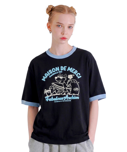 FABULOUS ARCHIVE(ファビュラスアーカイブ)の「UNISEX オーバーサイズ パピーサーフィン リンガー 半袖Tシャツ ブラックブルー(FCE2TS401M)(Tシャツ/カットソー・レディース・ブラック×ブルー・SMALL/MEDIUM/LARGE)」の1枚目の写真