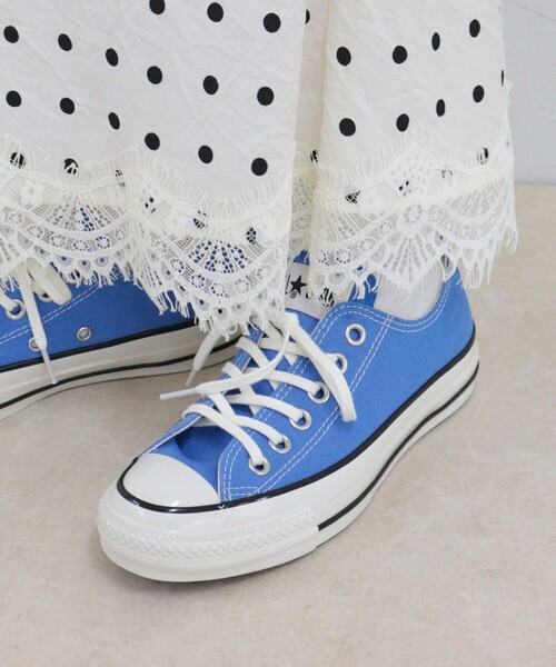 fredy emue(フレディエミュ)の「【CONVERSE/コンバース】オールスターエイジドCL OX(スニーカー・レディース・ブルー・24.5/23.5)」の2枚目の写真