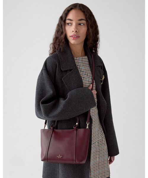 kate spade new york（ケイトスペード ニューヨーク）の「マーロウ スモール トート バッグ（トートバッグ・レディース・レッド・ONESIZE）」の5枚目の写真