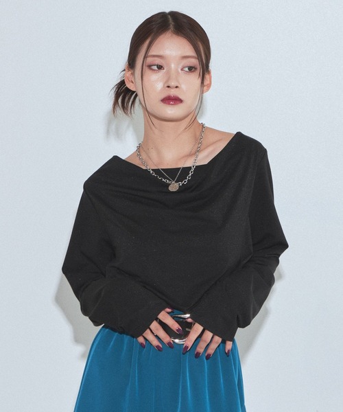 PAGEBOY(ページボーイ)の「ラメドレープカットロングスリーブ【ワンショルダー/オフショルダー着用可能】(Tシャツ/カットソー・レディース・ネイビー/ブラック/グレー・FREE)」の13枚目の写真