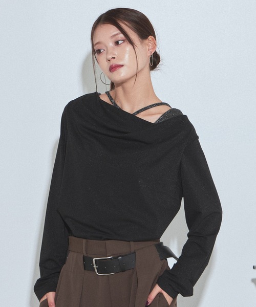 PAGEBOY(ページボーイ)の「ラメドレープカットロングスリーブ【ワンショルダー/オフショルダー着用可能】(Tシャツ/カットソー・レディース・ネイビー/ブラック/グレー・FREE)」の6枚目の写真