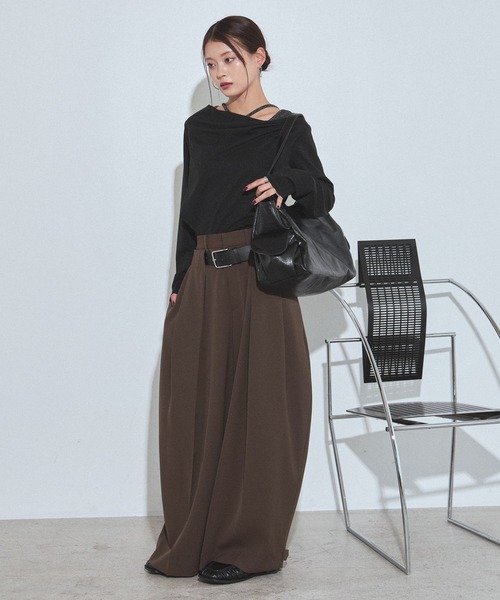 PAGEBOY(ページボーイ)の「ラメドレープカットロングスリーブ【ワンショルダー/オフショルダー着用可能】(Tシャツ/カットソー・レディース・ネイビー/ブラック/グレー・FREE)」の8枚目の写真