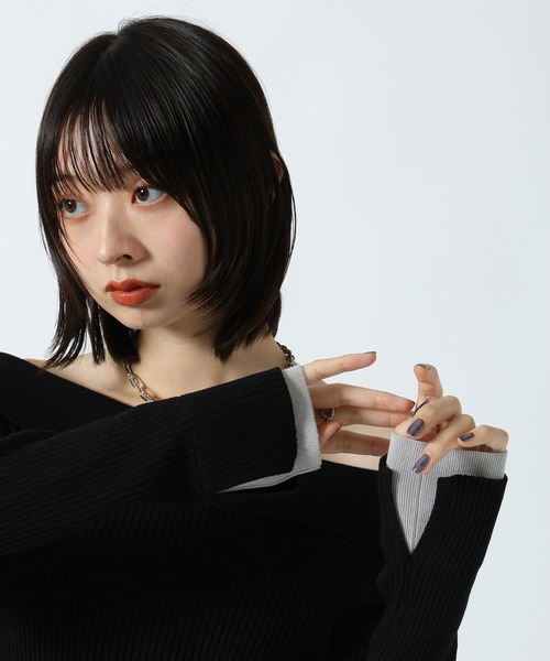 PAGEBOY(ページボーイ)の「BIGカラーオフショルニットプルオーバー(ニット/セーター・レディース・ブラック/グレー・FREE)」の6枚目の写真