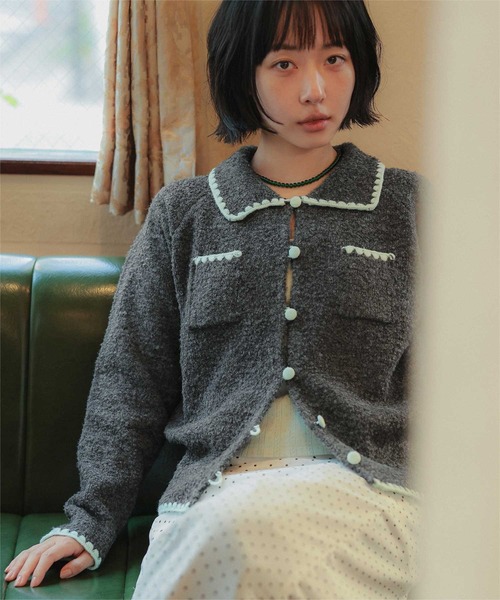 miette（ミエット）の「配色ステッチニットカーディガン（カーディガン/ボレロ・レディース・ブラウン/チャコール・FREE）」の3枚目の写真