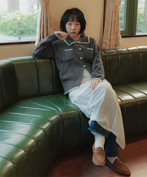 miette（ミエット）の「配色ステッチニットカーディガン（カーディガン/ボレロ・レディース・ブラウン/チャコール・FREE）」の4枚目の写真
