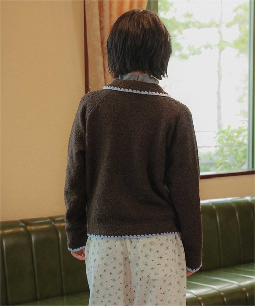 miette（ミエット）の「配色ステッチニットカーディガン（カーディガン/ボレロ・レディース・ブラウン/チャコール・FREE）」の12枚目の写真