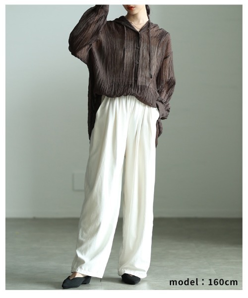 Sawa a la mode(サワアラモード)の「ワッシャー加工フーディーシャツ(パーカー・レディース・ブラウン・FREE)」の21枚目の写真