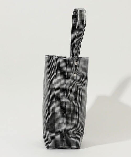 TEMBEA(テンベア)の「TEMBEA BAGUETTE PVC ミニトートバッグ(トートバッグ・レディース・ブラック系その他・FREE)」の10枚目の写真