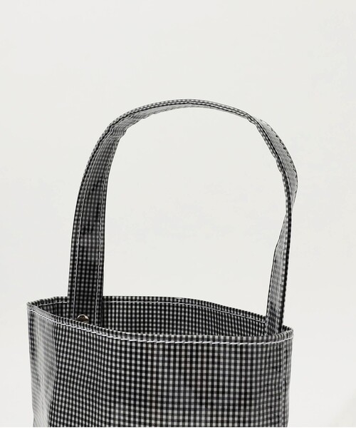 TEMBEA(テンベア)の「TEMBEA BAGUETTE PVC ミニトートバッグ(トートバッグ・レディース・ブラック系その他・FREE)」の7枚目の写真