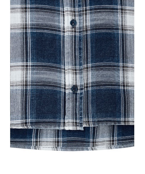 Guess（ゲス）の「【ヒョンジン 着用】 UNISEX Woven LS Shirt シャツ（シャツ/ブラウス・メンズ・ブルー/グレー・LARGE/X-LARGE/MEDIUM/ONE SIZE）」の6枚目の写真