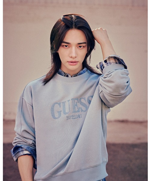 Guess（ゲス）の「【ヒョンジン 着用】 UNISEX Woven LS Shirt シャツ（シャツ/ブラウス・メンズ・ブルー/グレー・LARGE/X-LARGE/MEDIUM/ONE SIZE）」の15枚目の写真