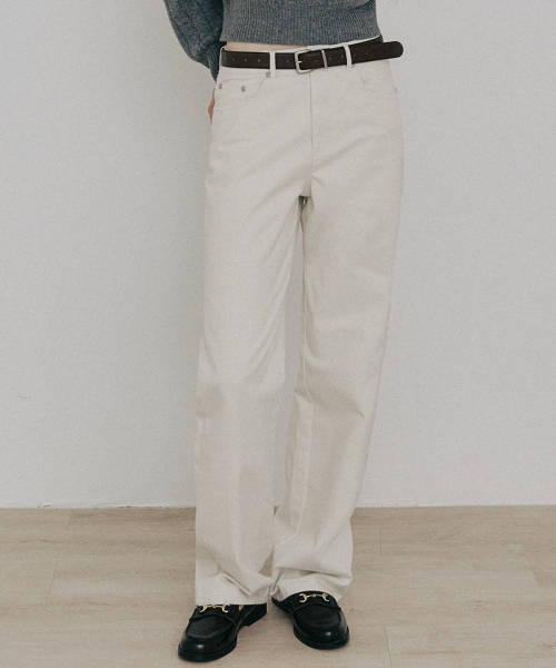 LEFTSEOUL（レフトソウル）の「ESSENTIALS ストレートデニムパンツ [クリーム]（デニムパンツ・レディース・クリーム・MEDIUM/SMALL）」の2枚目の写真