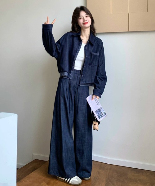 FAVORITO(ファヴォリート)の「デニムレイヤード風シャツトップスワイドパンツセットアップ(セットアップ・レディース・ダークブルー・S/M/L)」の4枚目の写真