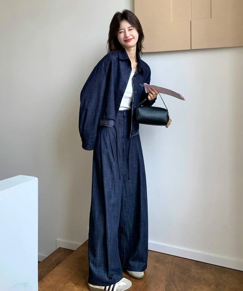 FAVORITO(ファヴォリート)の「デニムレイヤード風シャツトップスワイドパンツセットアップ(セットアップ・レディース・ダークブルー・S/M/L)」の14枚目の写真