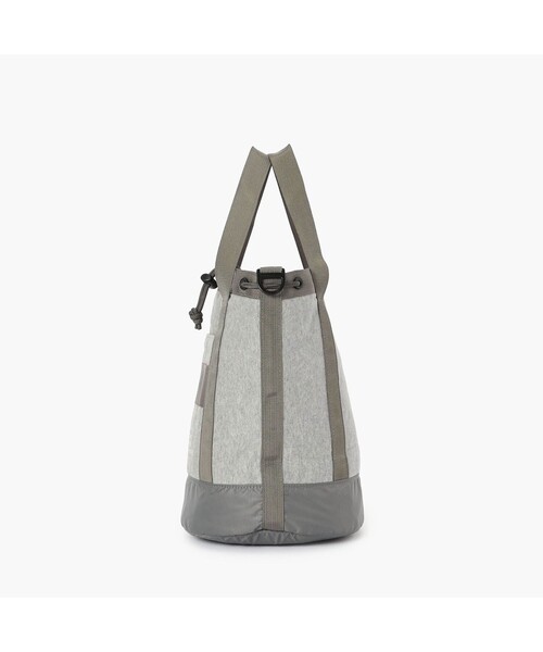 BRIEFING(ブリーフィング)の「【BRIEFING/ブリーフィング】DLS REVERSIBLE DRAWSTRING SHOULDER(ショルダーバッグ・メンズ・グレー/オートミール・FREE)」の4枚目の写真