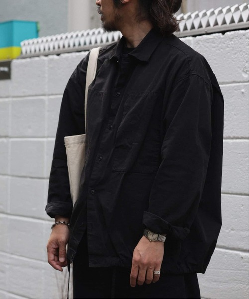VAGUE WATCH CO.(ヴォーグウォッチカンパニー)の「VAGUE WATCH CO. Coussin Early Extension 32mm(アナログ腕時計・レディース・シルバー・FREE)」の4枚目の写真