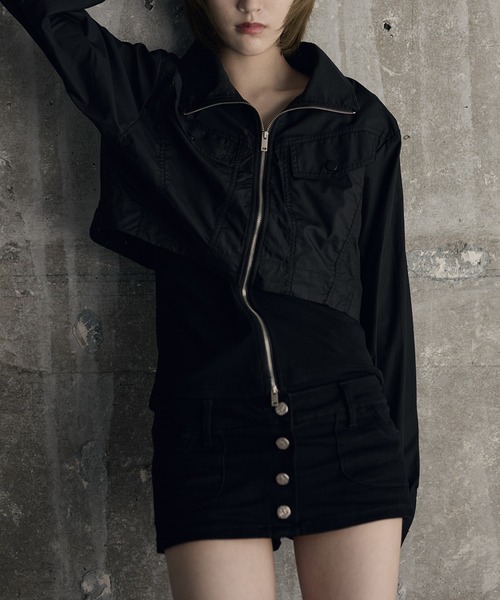 SOI.KUROI(ソイクロイ)の「material mix flap design double zip top / 異素材フラシデザインダブルジップトップス(ブルゾン・レディース・ホワイト/ブラック・FREE)」の11枚目の写真