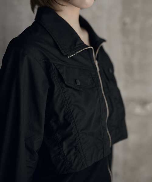 SOI.KUROI(ソイクロイ)の「material mix flap design double zip top / 異素材フラシデザインダブルジップトップス(ブルゾン・レディース・ホワイト/ブラック・FREE)」の13枚目の写真
