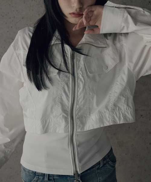 SOI.KUROI(ソイクロイ)の「material mix flap design double zip top / 異素材フラシデザインダブルジップトップス(ブルゾン・レディース・ホワイト/ブラック・FREE)」の9枚目の写真