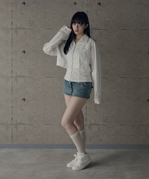 SOI.KUROI(ソイクロイ)の「material mix flap design double zip top / 異素材フラシデザインダブルジップトップス(ブルゾン・レディース・ホワイト/ブラック・FREE)」の10枚目の写真