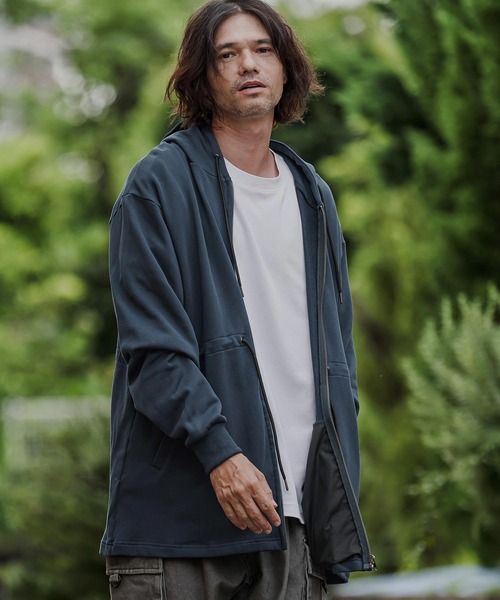 CAMBIO(カンビオ)の「mpa4271- ミリタリーロングZIPパーカー(BP-BFA0142)(パーカー・メンズ・ブラック/ネイビー/グレー・S/M/L)」の16枚目の写真