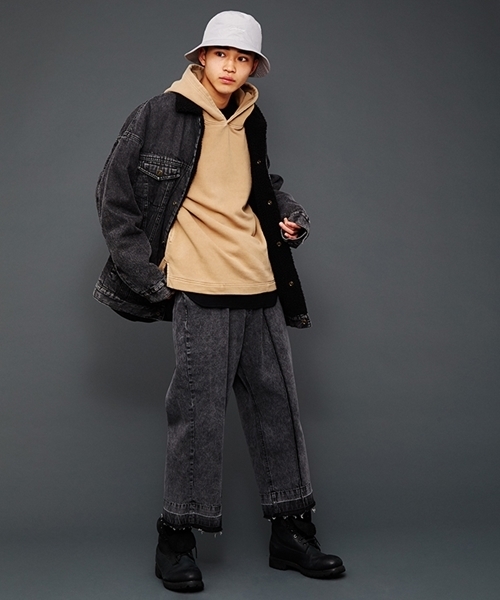 WEGO（ウィゴー）の「WEGO/センターラインデニムワイドパンツ（デニムパンツ・メンズ・ライトインディゴブルー/ブラック・LARGE/MEDIUM）」の15枚目の写真