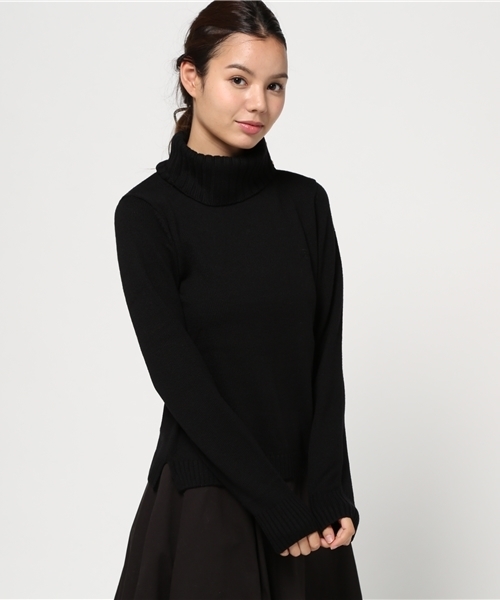 美品　ブルーレーベルクレストブリッジ  タートルネック BLUE LABEL CRESTBRIDGE（ブルーレーベルクレストブリッジ）の「ミドル