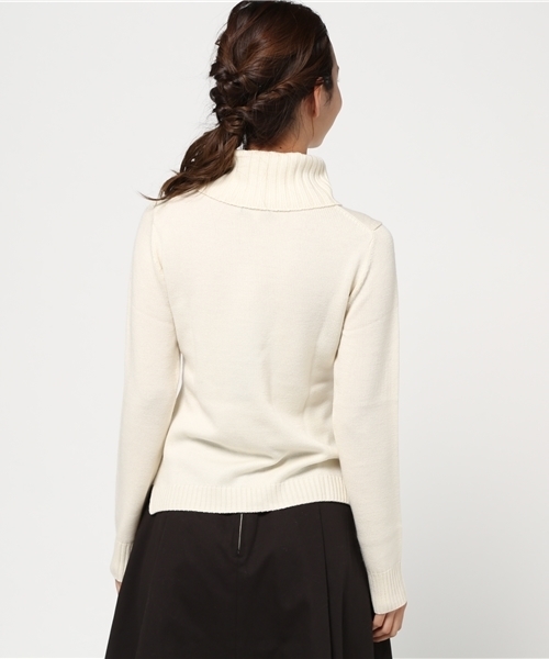 デイジーリン　美品　プレートロゴ　ベージュ　タートルネック　ニット　セーター. デイジーリン 美品 プレートロゴ ベージュ タートルネック ニット