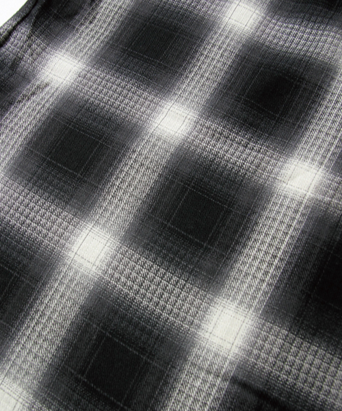 Luv maison（ラブメゾン）の「Luvフーデッドチェックシャツ（シャツ/ブラウス・メンズ・ブラック/ブルー/レッド・L/M）」の21枚目の写真