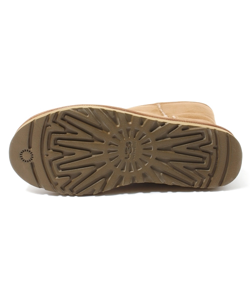 BEAMS（ビームス）の「UGG / Mens Classic Short（ブーツ・メンズ・ブラック/ライトブラウン・8/9/10）」の4枚目の写真