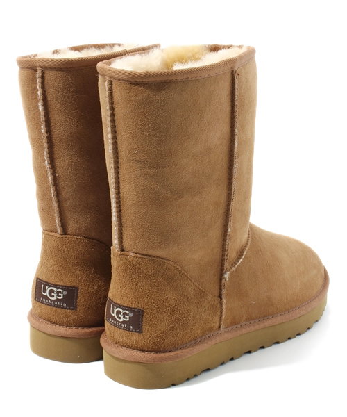 BEAMS（ビームス）の「UGG / Mens Classic Short（ブーツ・メンズ・ブラック/ライトブラウン・8/9/10）」の5枚目の写真