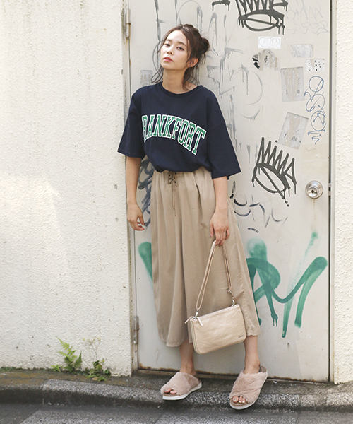 niko and...（ニコアンド）の「テンセルレースアップガウチョ【niko and ...】（その他パンツ・レディース・カーキ/ネイビー/ブラック/ベージュ・4/3）」の2枚目の写真