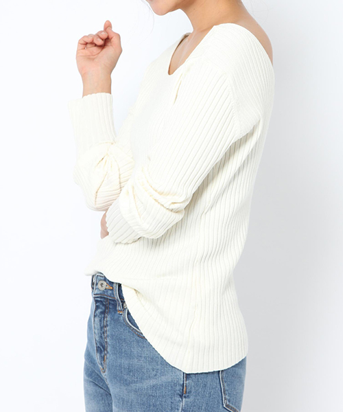 laboratory work(ラボラトリーワーク)の「2WAYネックリブニットプルオーバー(ニット/セーター・レディース・ホワイト/ブラック/ラベンダー/ブラウン系その他・MEDIUM)」の2枚目の写真