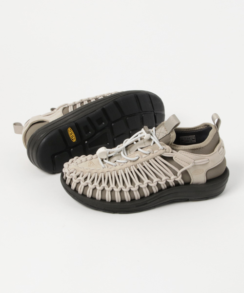KEEN（キーン）の「UNEEK HT / ユニーク エイチティー（スニーカー・レディース・ライトブラウン・25cm/24.5cm/24cm/23.5cm/23cm/22.5cm）」の2枚目の写真