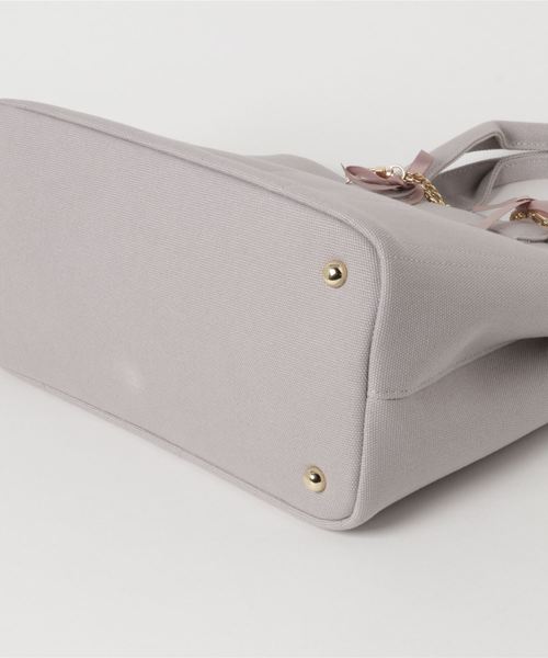 JILL by JILL STUART（ジルバイジルスチュアート）の「ジュエルリボントートバッグ（トートバッグ・レディース・ブラック/グレー/ピンク/グレー系その他/ネイビー・ﾌﾘ-）」の7枚目の写真