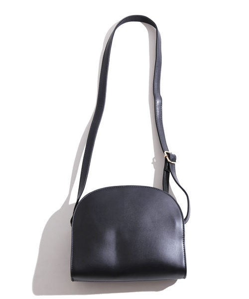 WEGO（ウィゴー）の「WEGO/ハーフムーンショルダーバッグ（ショルダーバッグ・レディース・ブラック/ブラウン・FREE）」の4枚目の写真