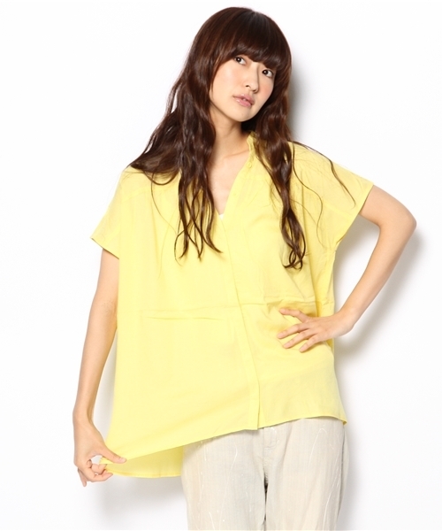 GLOBAL WORK(グローバルワーク)の「【GLOBAL WORK】ギャザープリントブラウス/半袖(シャツ/ブラウス・レディース・ブルー/イエロー/その他/グリーン/グリーン系その他/パープル系その他/イエロー系その他/ホワイト系その他/ネイビー/パープル/グレー/ピンク/ホワイト・MEDIUM/LARGE)」の13枚目の写真
