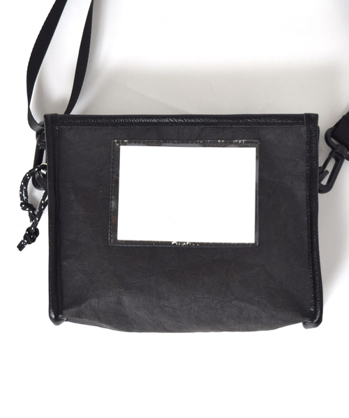 w closet(ダブルクローゼット)の「サコッシュBAG(ボディバッグ/ウエストポーチ・レディース・グレー/ブラック/ブラウン・FREE)」の4枚目の写真