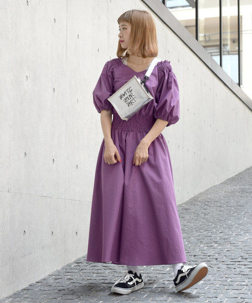 w closet(ダブルクローゼット)の「サコッシュBAG(ボディバッグ/ウエストポーチ・レディース・グレー/ブラック/ブラウン・FREE)」の9枚目の写真