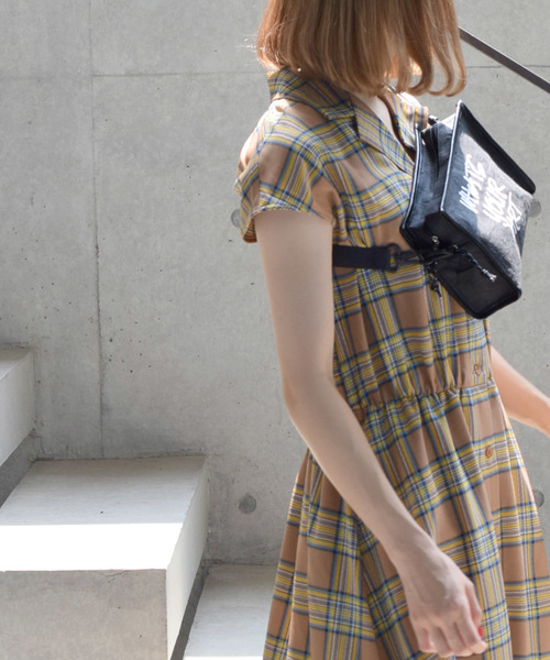 w closet(ダブルクローゼット)の「サコッシュBAG(ボディバッグ/ウエストポーチ・レディース・グレー/ブラック/ブラウン・FREE)」の17枚目の写真