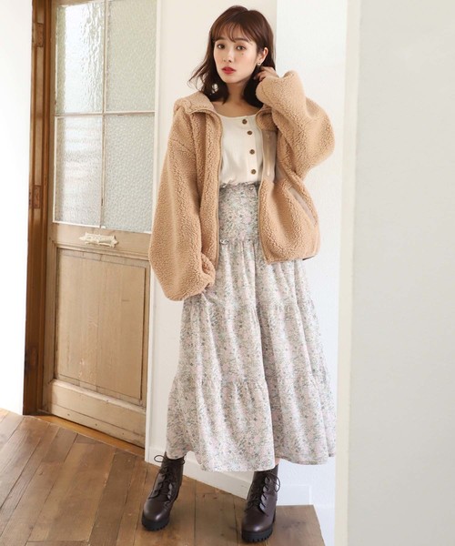 one after another NICE CLAUP（ワンアフターアナザーナイスクラップ）の「もこもこボアブルゾン（ブルゾン・レディース・アイボリー/ライトグレー/ベージュ/ラベンダー・FREE）」の13枚目の写真