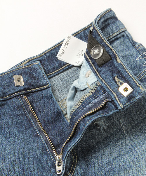 BAYFLOW（ベイフロー）の「[KIDS]デニムリペアスカート（デニムスカート・キッズ・ライトブルー/ロイヤルブルー・X-LARGE/SMALL/MEDIUM/LARGE/XX-LARGE）」の6枚目の写真