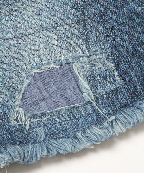 BAYFLOW（ベイフロー）の「[KIDS]デニムリペアスカート（デニムスカート・キッズ・ライトブルー/ロイヤルブルー・X-LARGE/SMALL/MEDIUM/LARGE/XX-LARGE）」の11枚目の写真