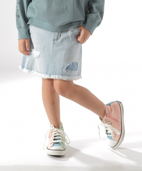 BAYFLOW（ベイフロー）の「[KIDS]デニムリペアスカート（デニムスカート・キッズ・ライトブルー/ロイヤルブルー・X-LARGE/SMALL/MEDIUM/LARGE/XX-LARGE）」の18枚目の写真